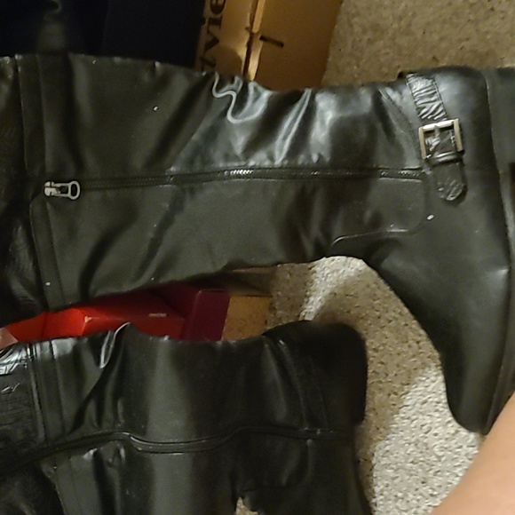 Leather riding boots - Picture 3 of 3